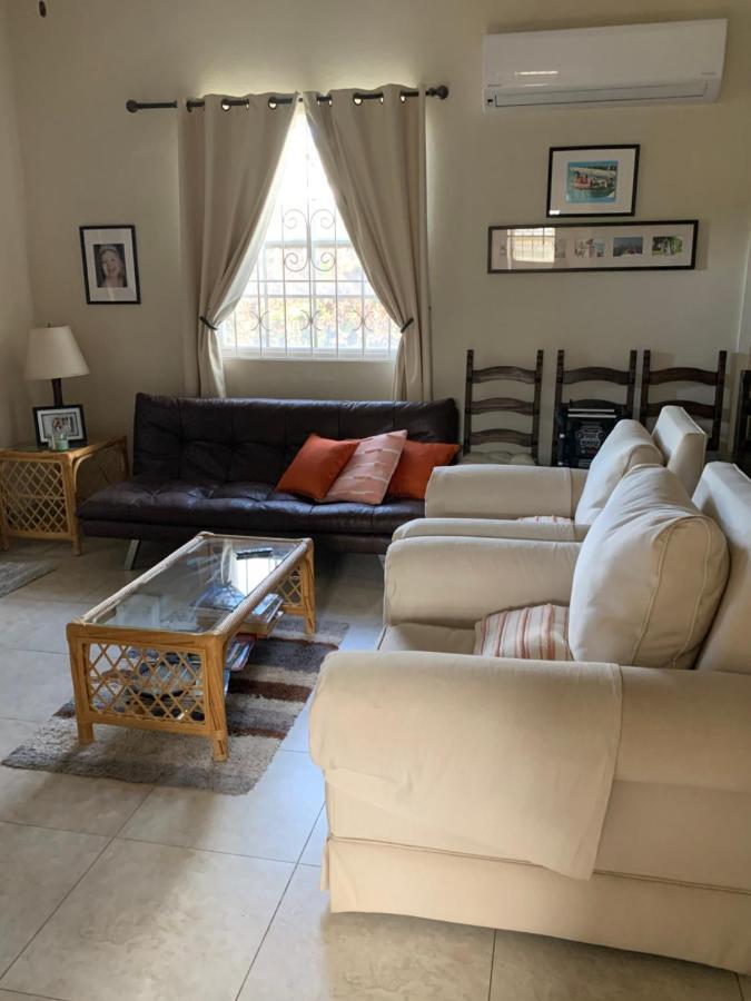 קרייסט צ'רץ' Raivens Nest Bed And Breakfast מראה חיצוני תמונה